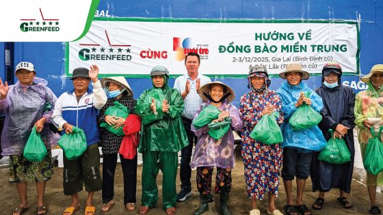9 TONS OF G KITCHEN NUTRITIOUS FOOD PROMPTLY DELIVERED TO FLOOD-HIT COMMUNITIES IN CENTRAL VIETNAM