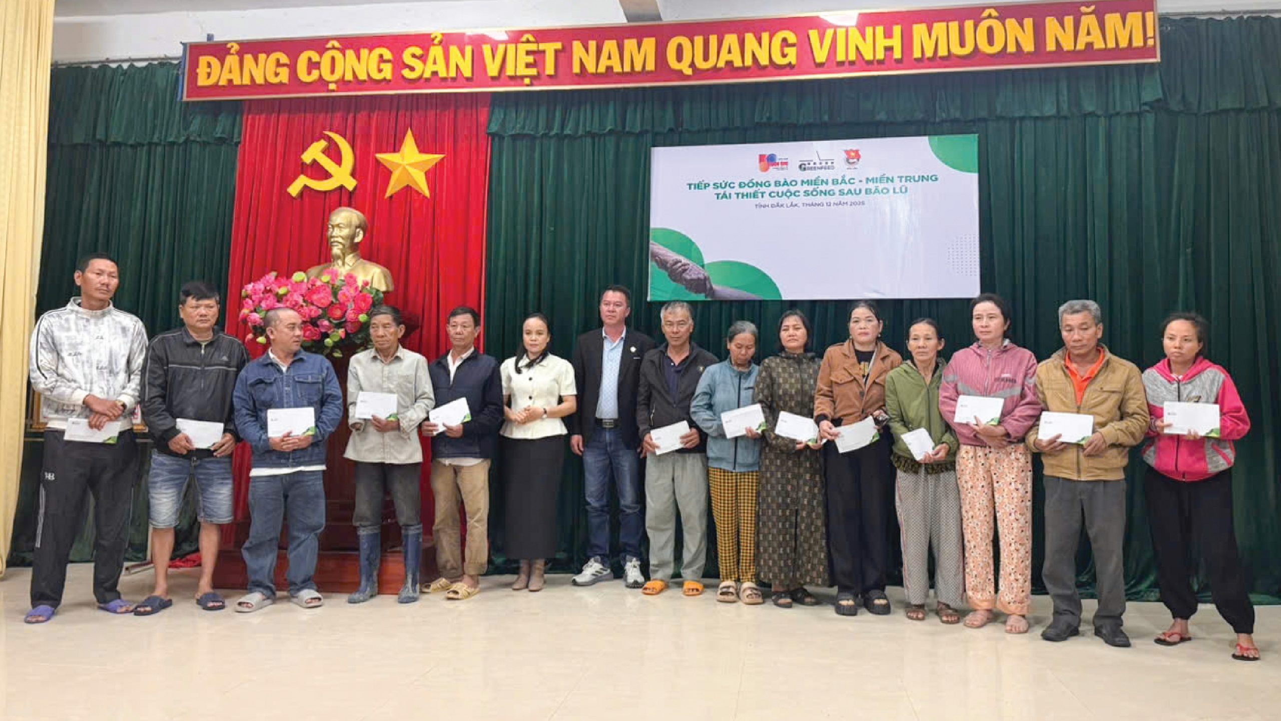 HÀNH TRÌNH HỖ TRỢ SINH KẾ CHO BÀ CON SAU BÃO LŨ ĐÃ CHÍNH THỨC LĂN BÁNH