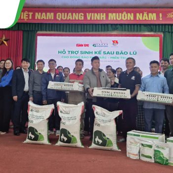 BÀ CON THANH HÓA NHẬN GÀ GIỐNG TỪ GREENFEED, TỪNG BƯỚC GÂY DỰNG LẠI SINH KẾ